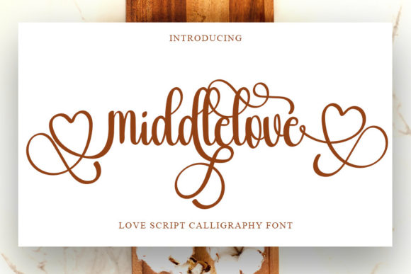 Middlelove Font: Handwritten Elegance